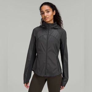 Lululemon jacket black